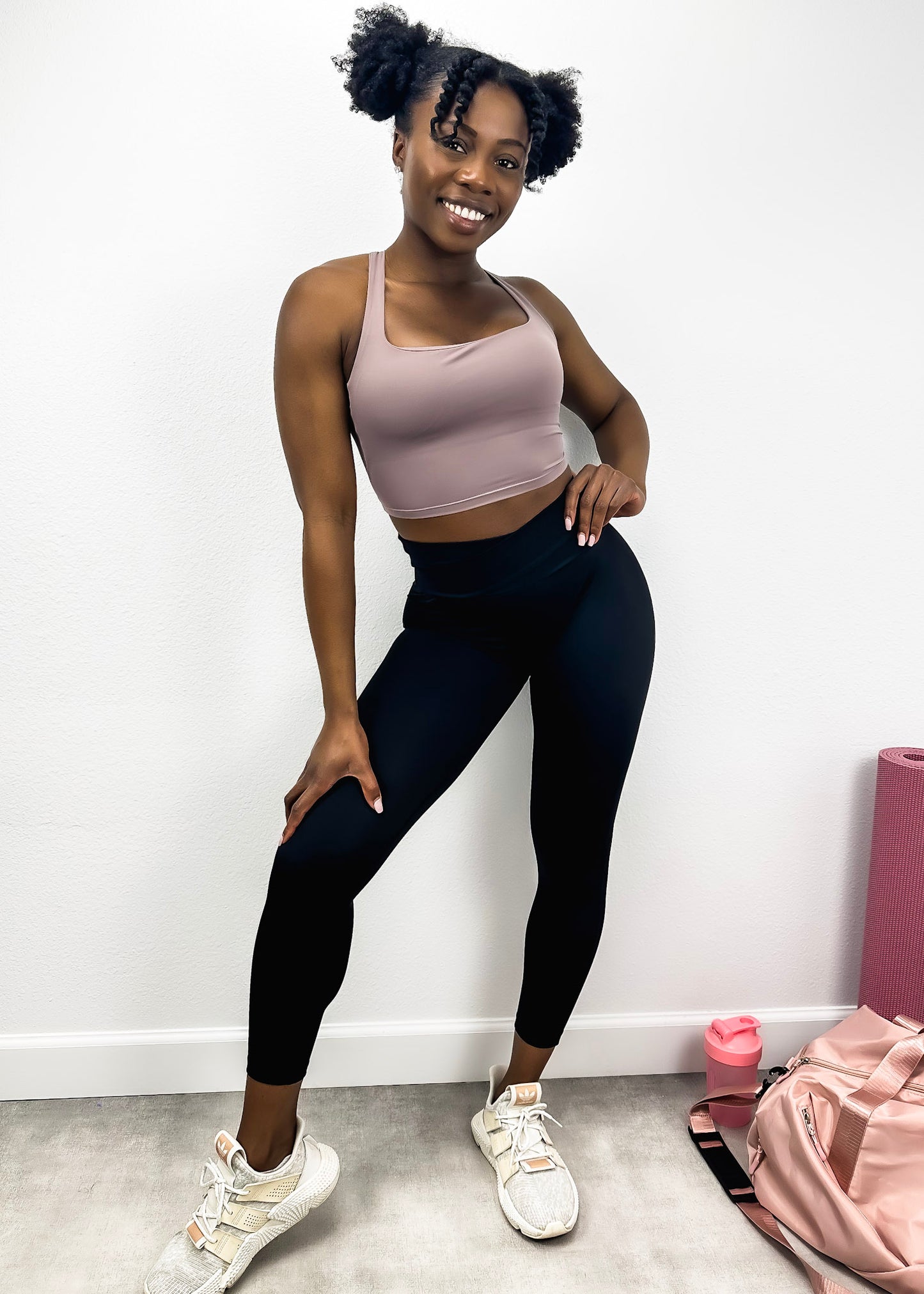 Leggings de cintura alta con diseño cruzado de dos tonos