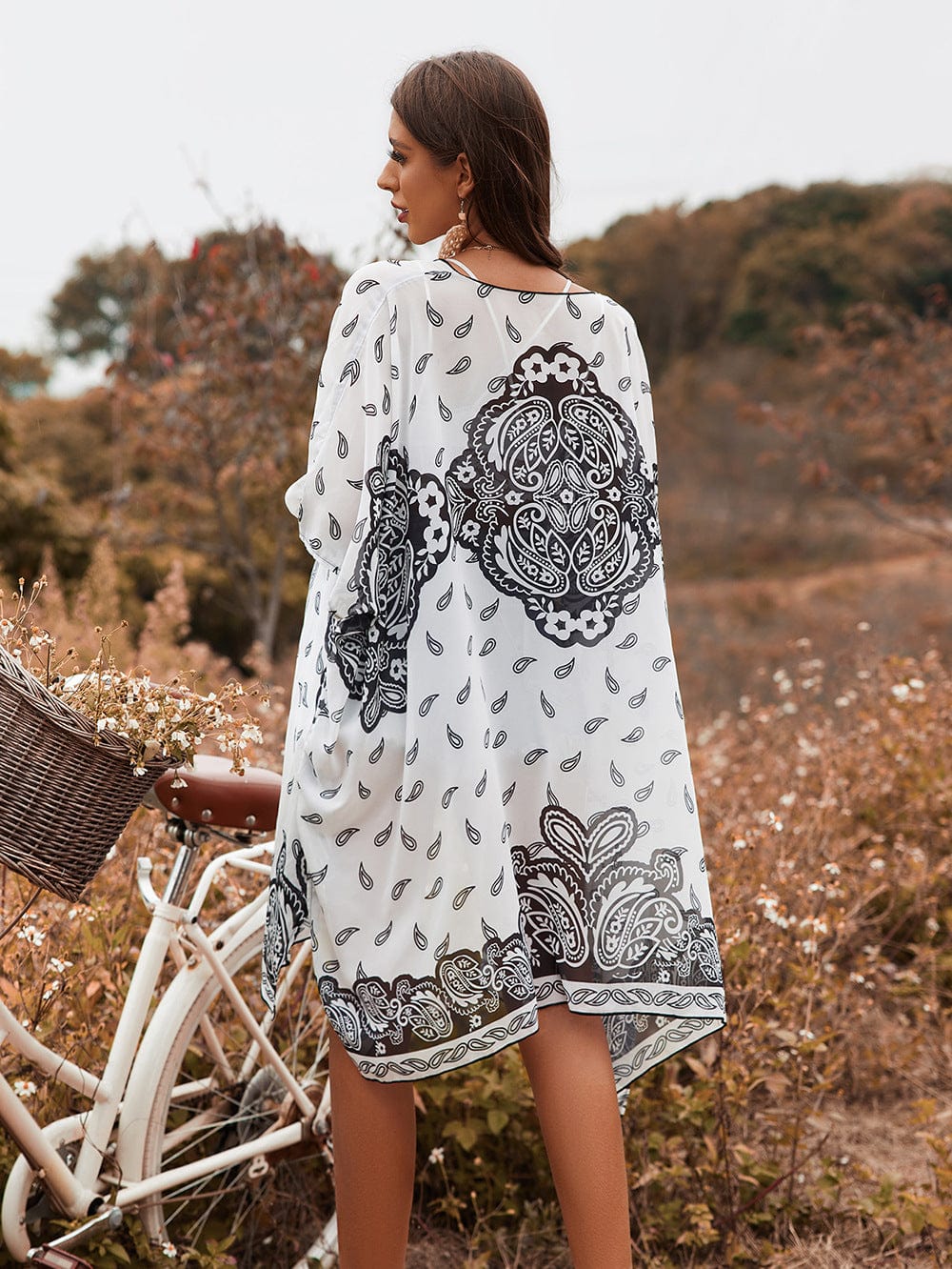Kimono ligero con estampado de cachemira