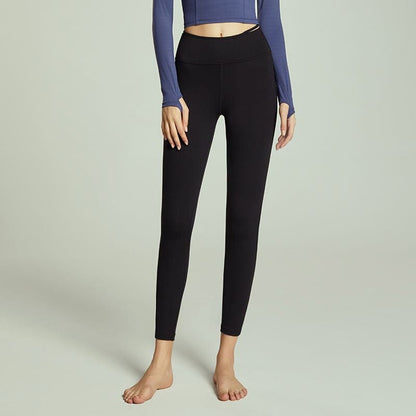 Leggings con tirantes finos en la cintura en V