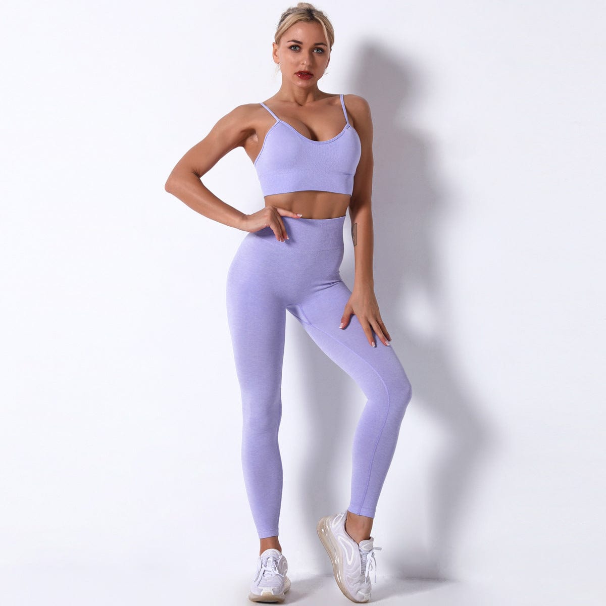 Conjunto de mallas con espalda cruzada y fluidas