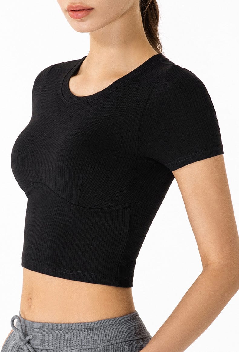 Camiseta corta con efecto contorno