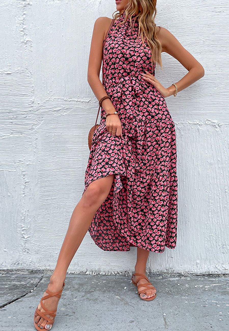 Vestido con cuello halter y lazo en la espalda