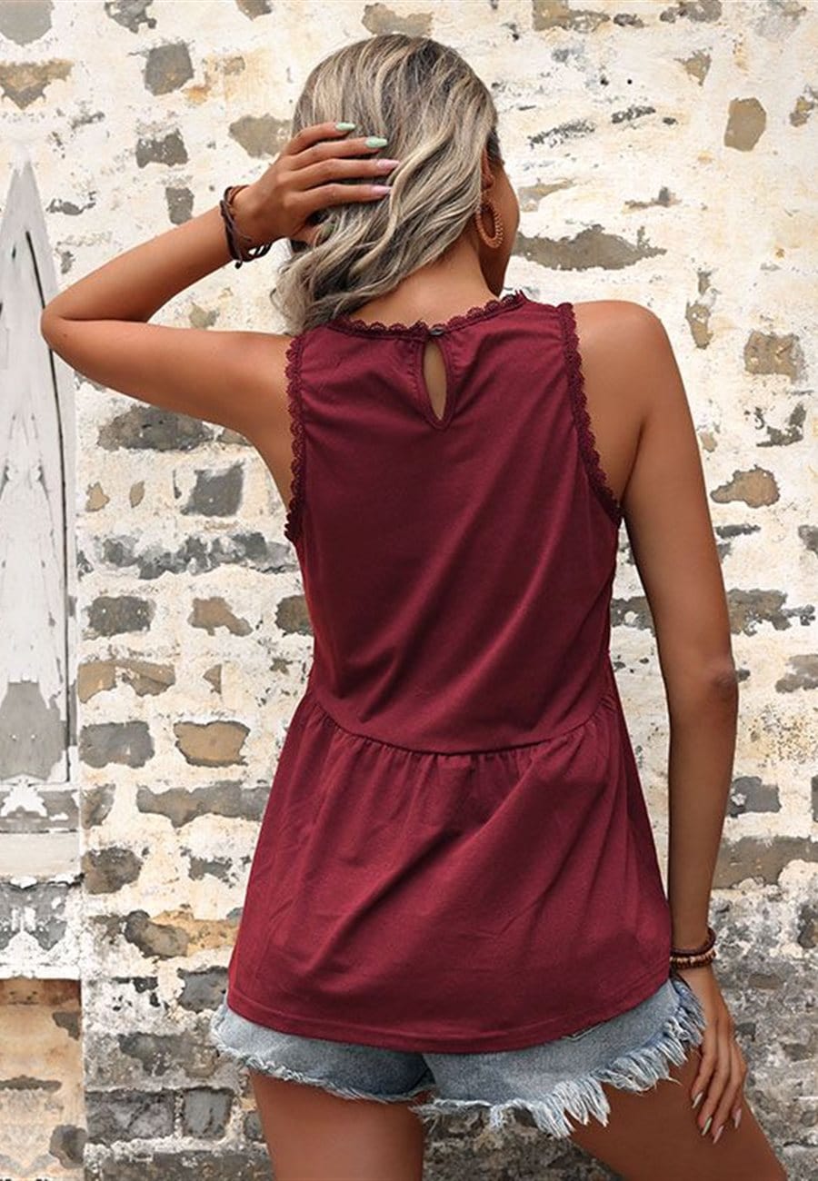Blusa con ribete de encaje festoneado