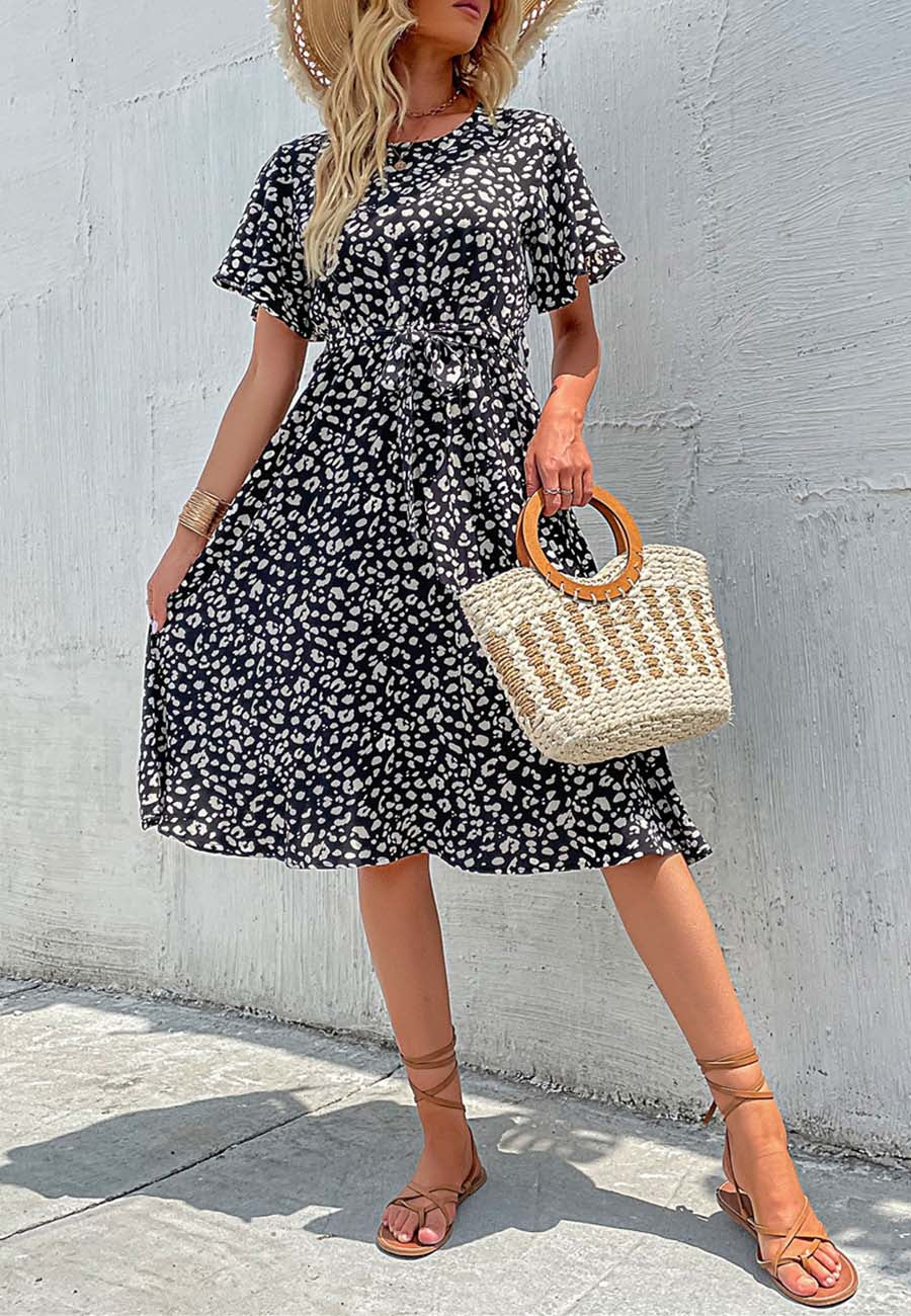 Vestido de manga corta con estampado animal
