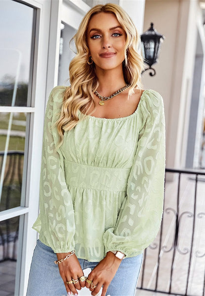 Blusa peplum con estampado de leopardo 