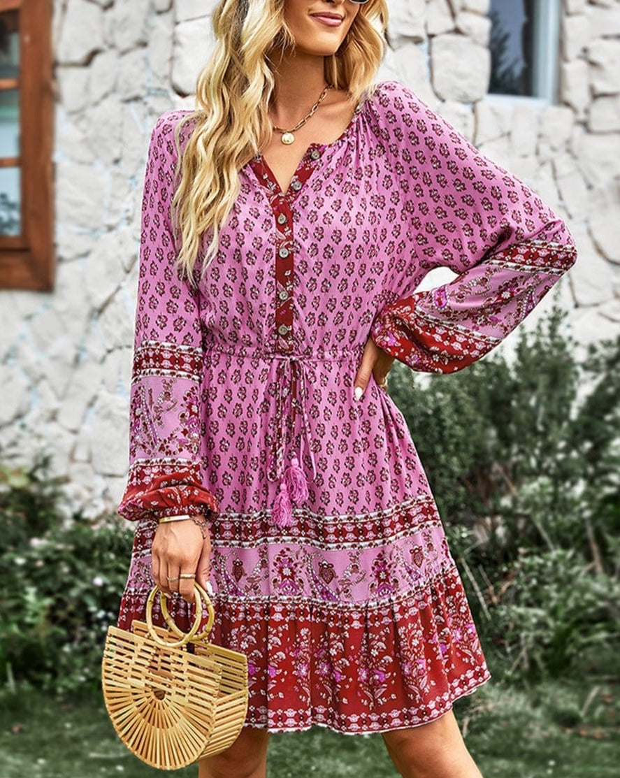 Vestido bohemio con cintura con lazo y borlas 
