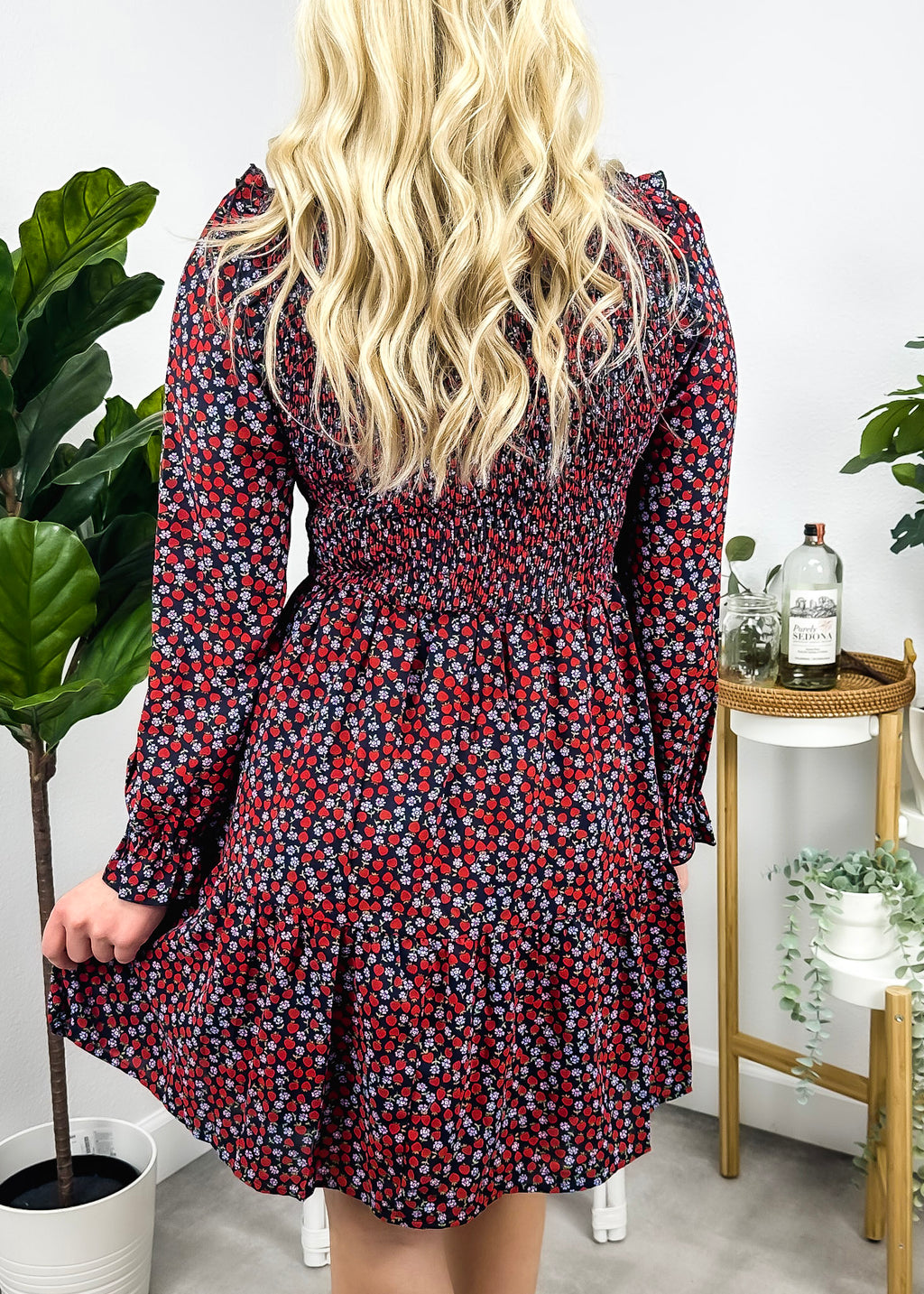 Vestido floral de manga larga con frunces en el pecho 