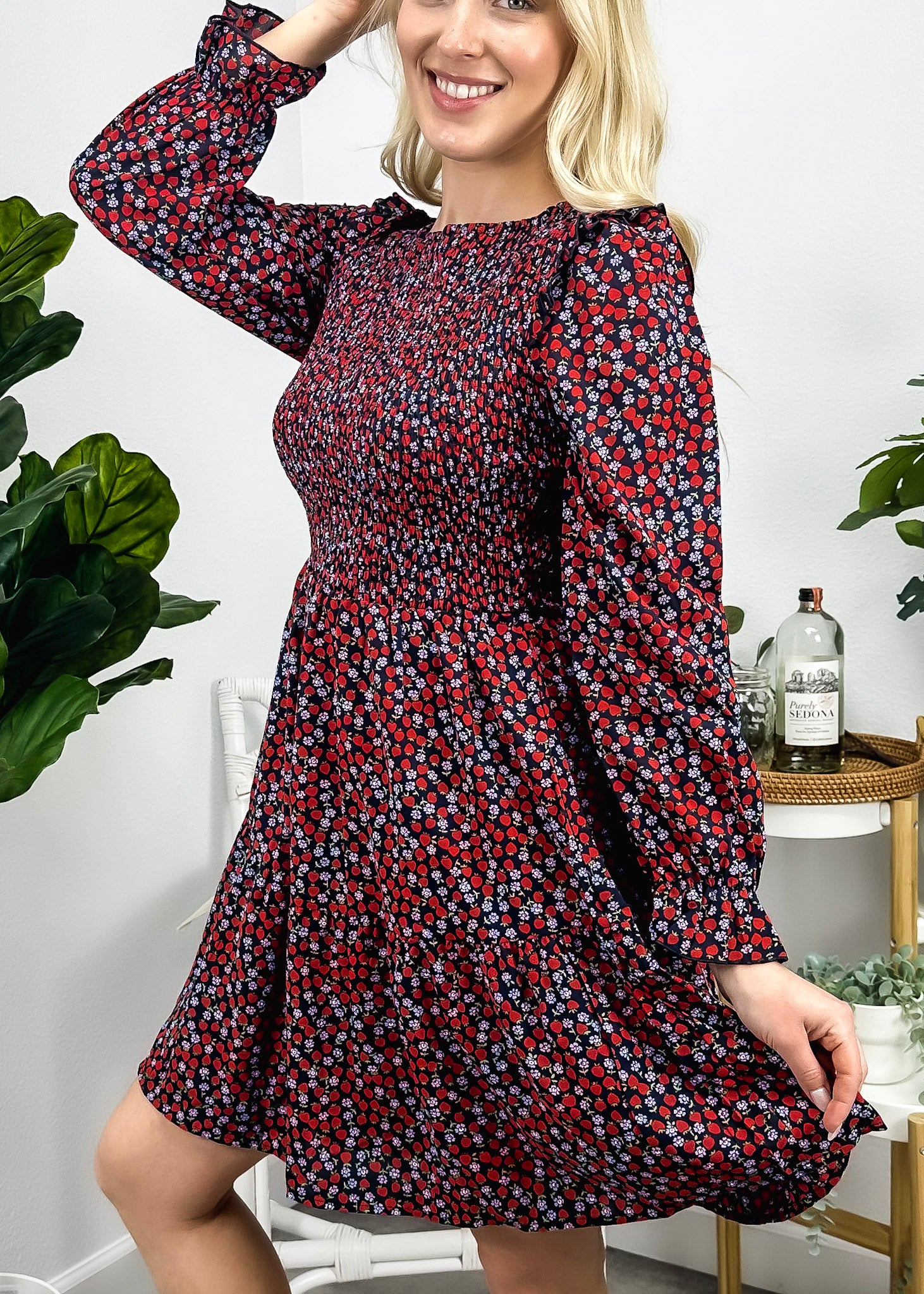 Vestido floral de manga larga con frunces en el pecho 