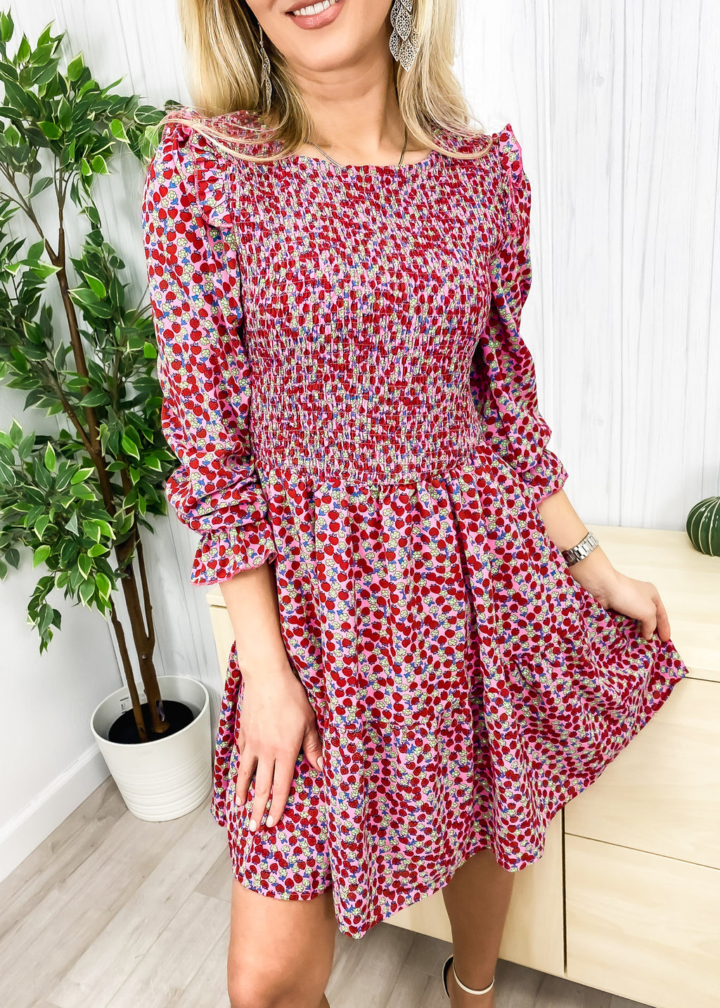 Vestido floral de manga larga con frunces en el pecho 