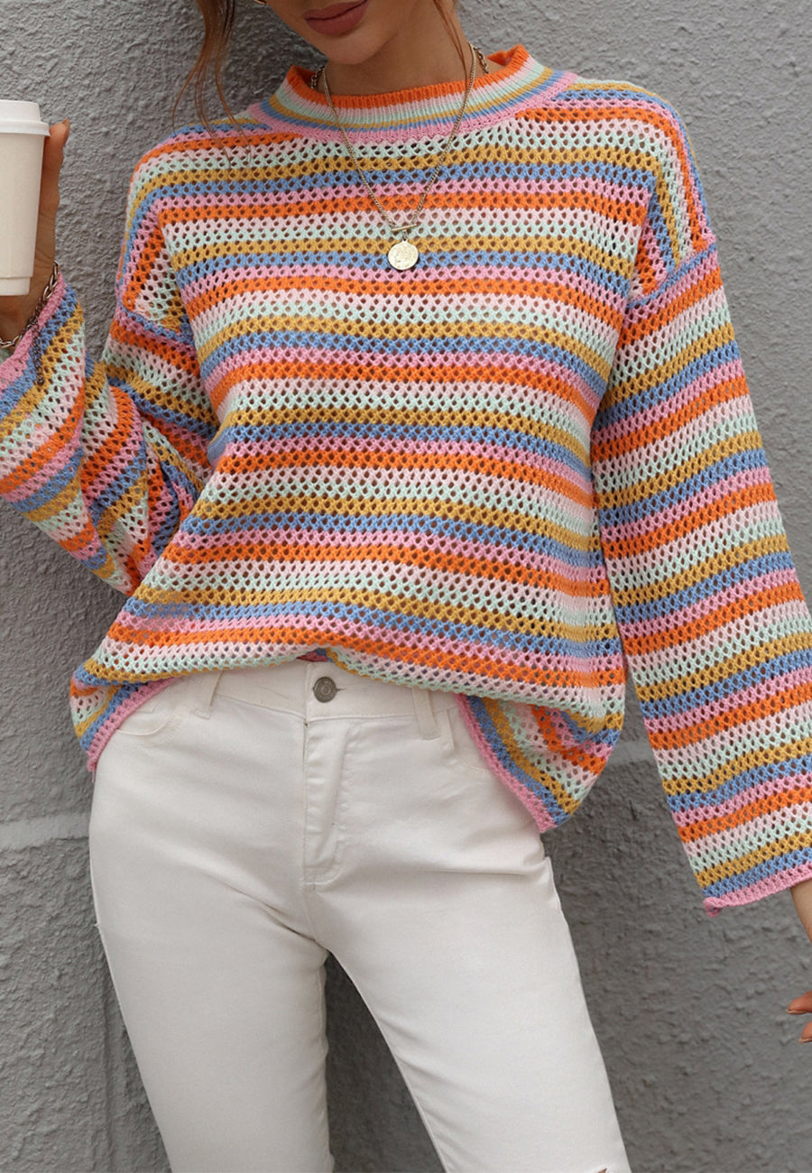 Suéter tejido a crochet con rayas de colores 