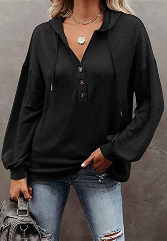 Sudadera con capucha y detalle de botones