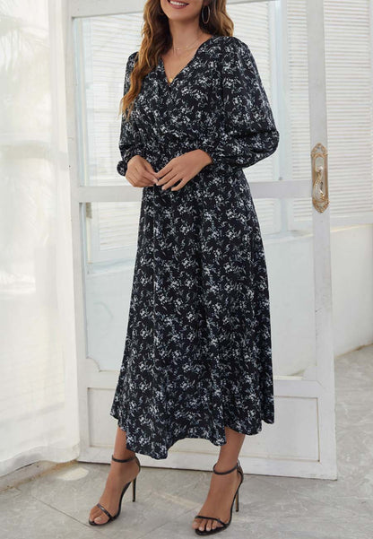 Vestido midi floral con escote cruzado