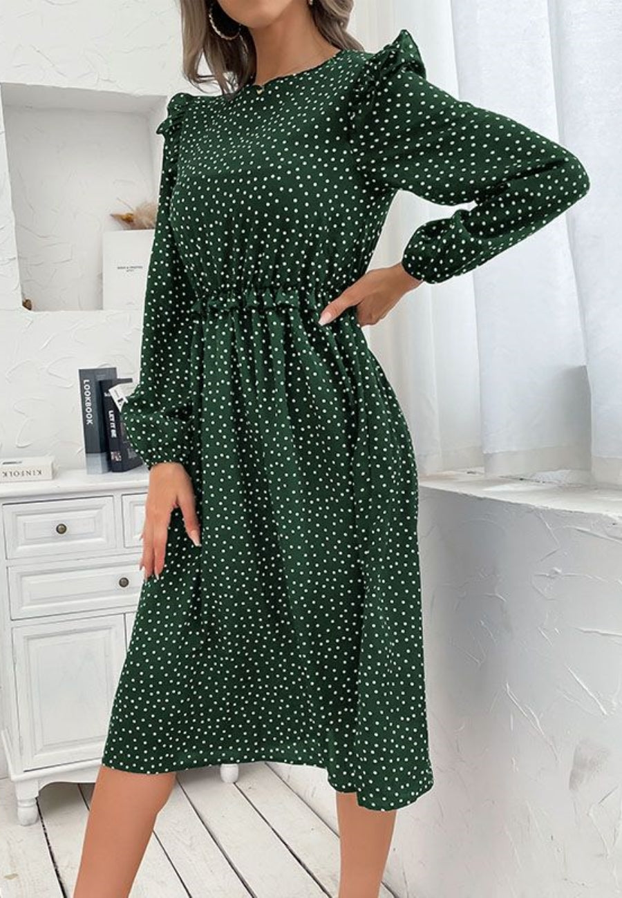 Vestido con botones en la espalda y lunares 