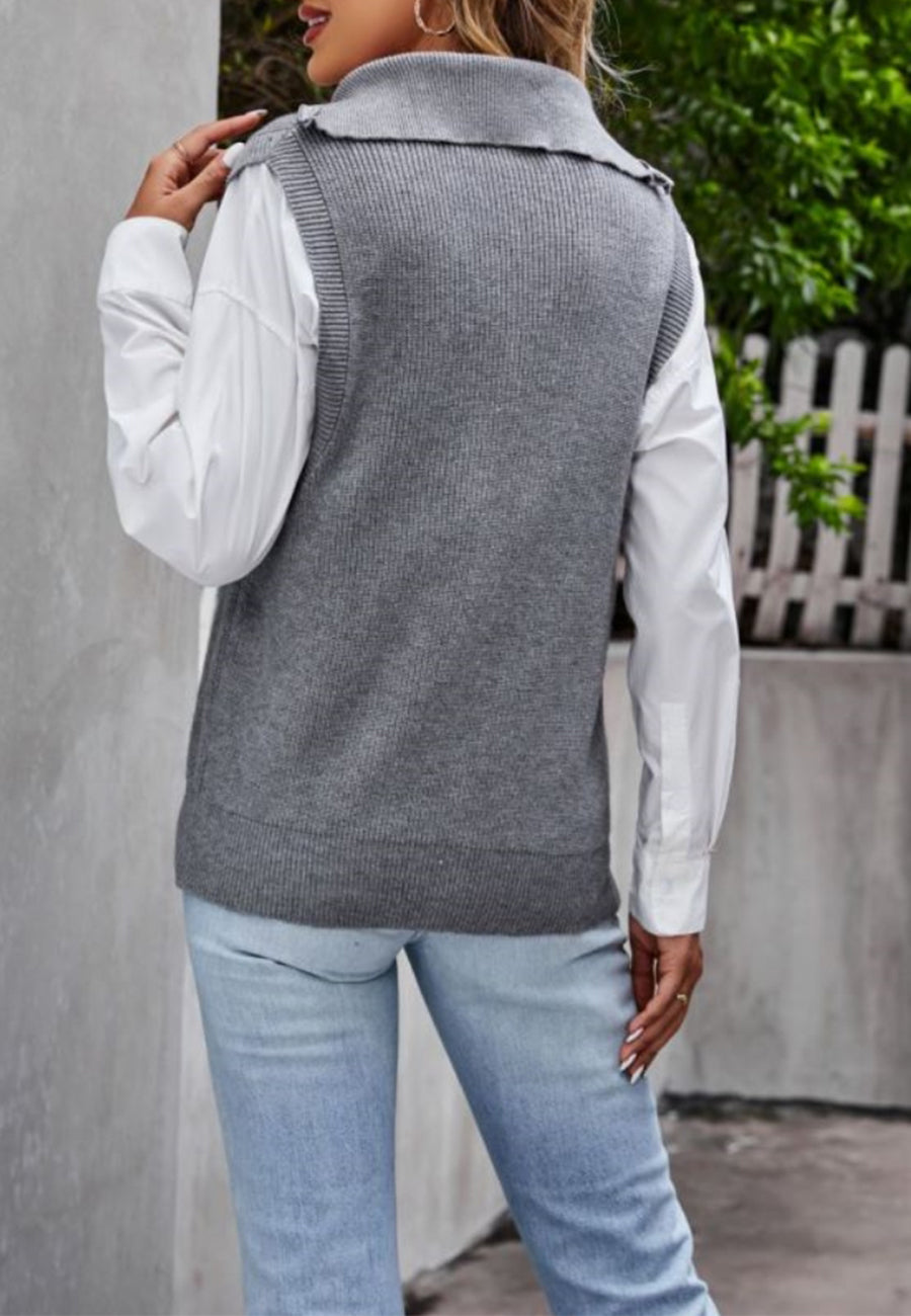 Chaleco tipo suéter con cremallera de color liso 