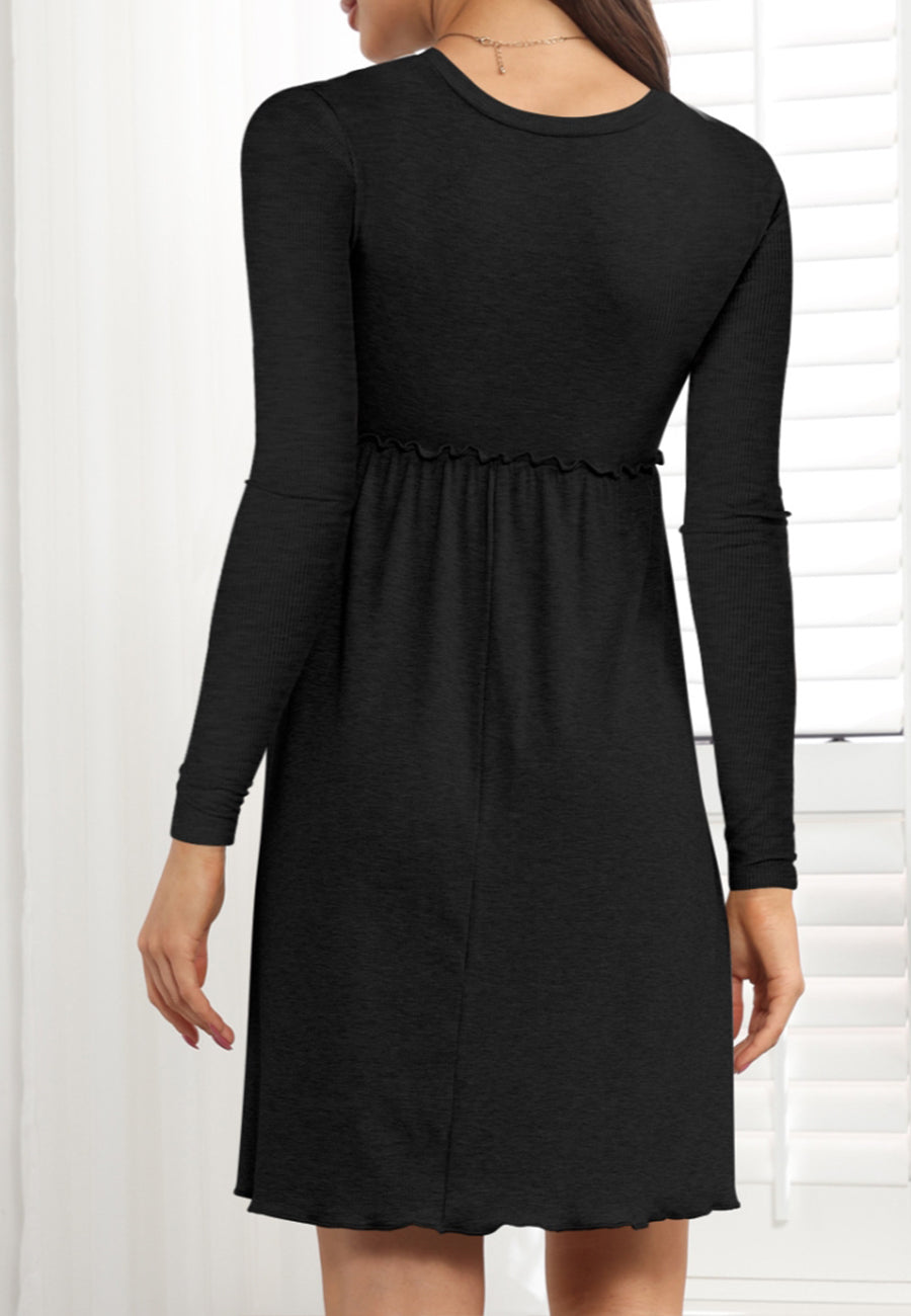 Vestido estilo imperio con ribete de lechuga 