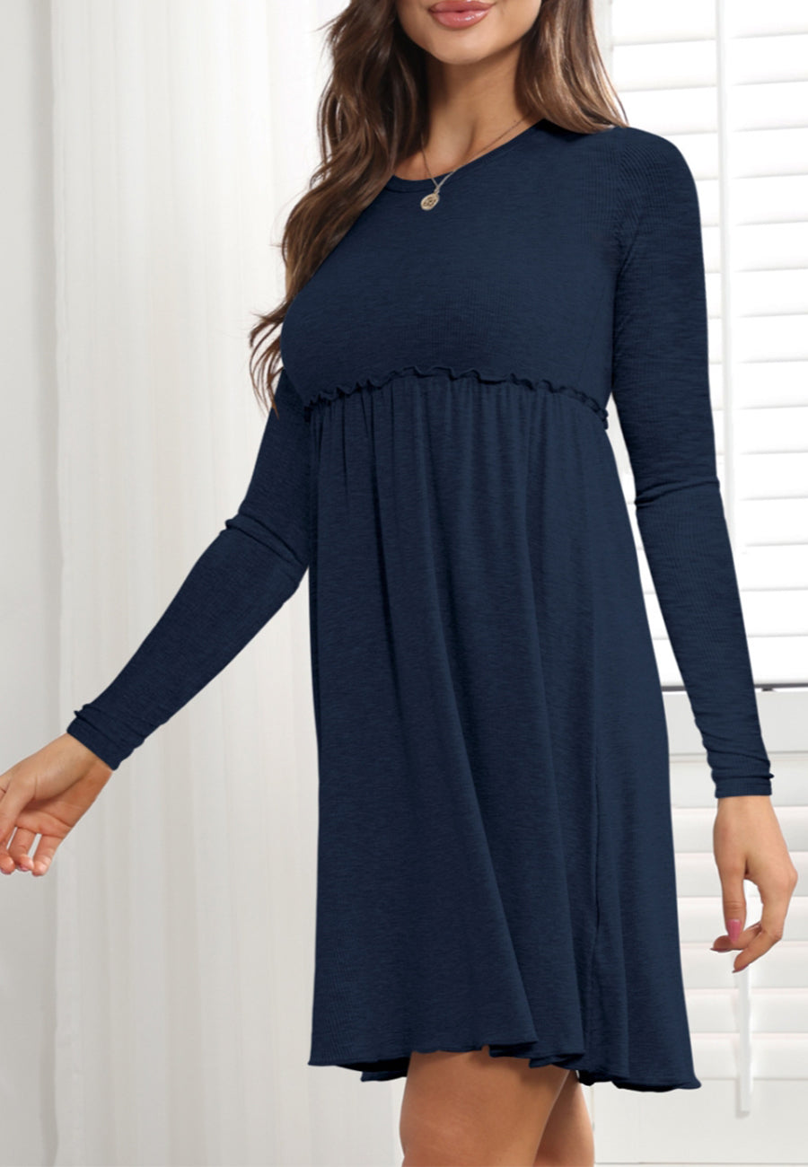 Vestido estilo imperio con ribete de lechuga 