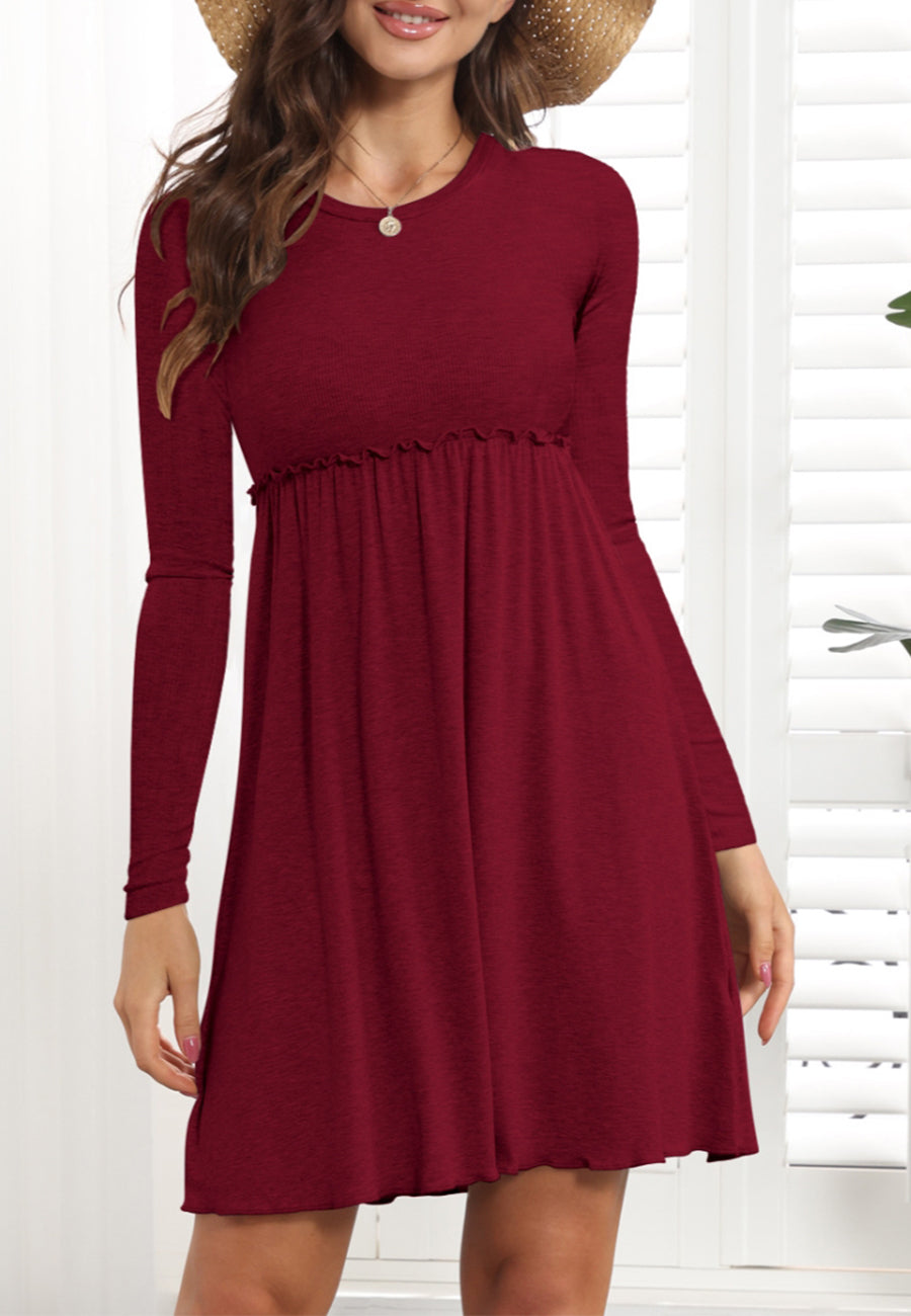 Vestido estilo imperio con ribete de lechuga 