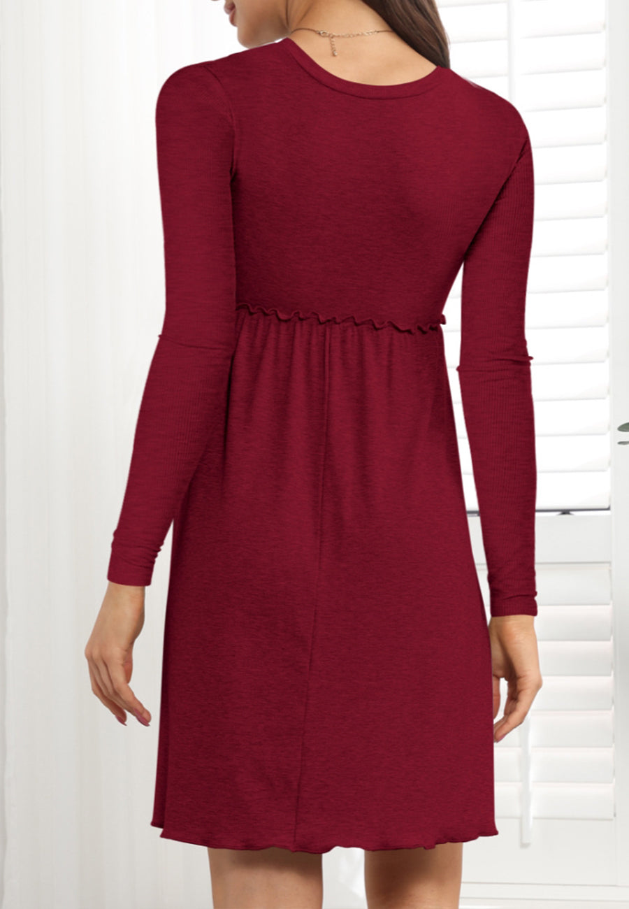 Vestido estilo imperio con ribete de lechuga 