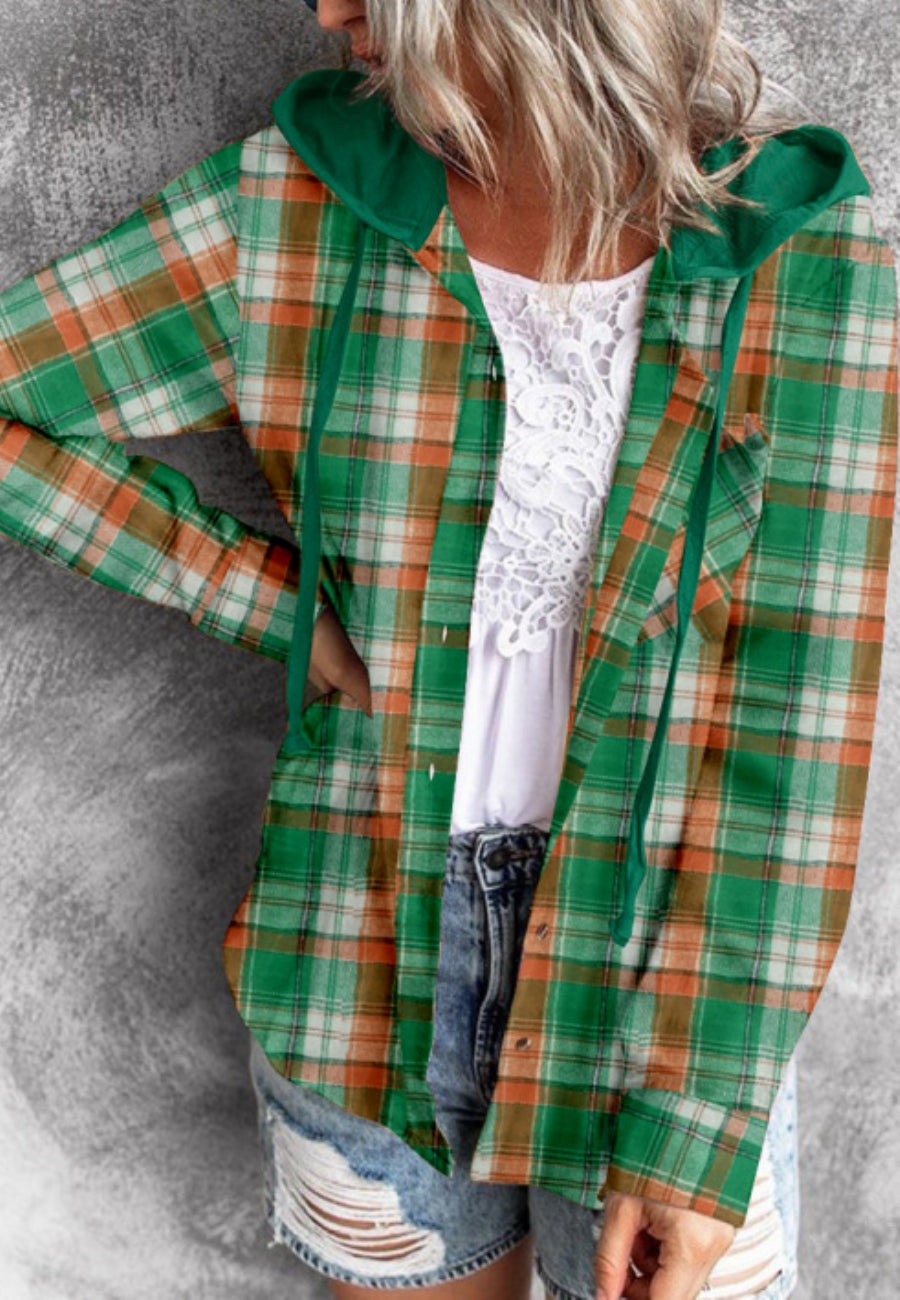Chaqueta con capucha y estampado de tartán 