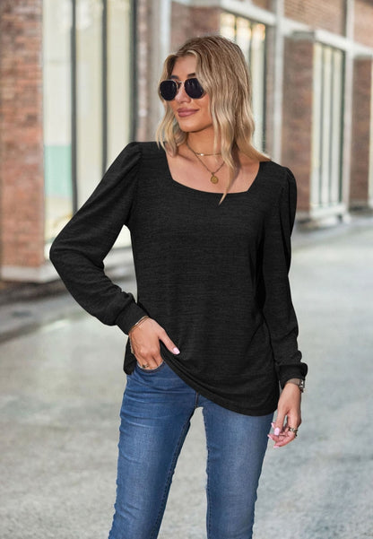 Suéter ligero con cuello cuadrado y globo 