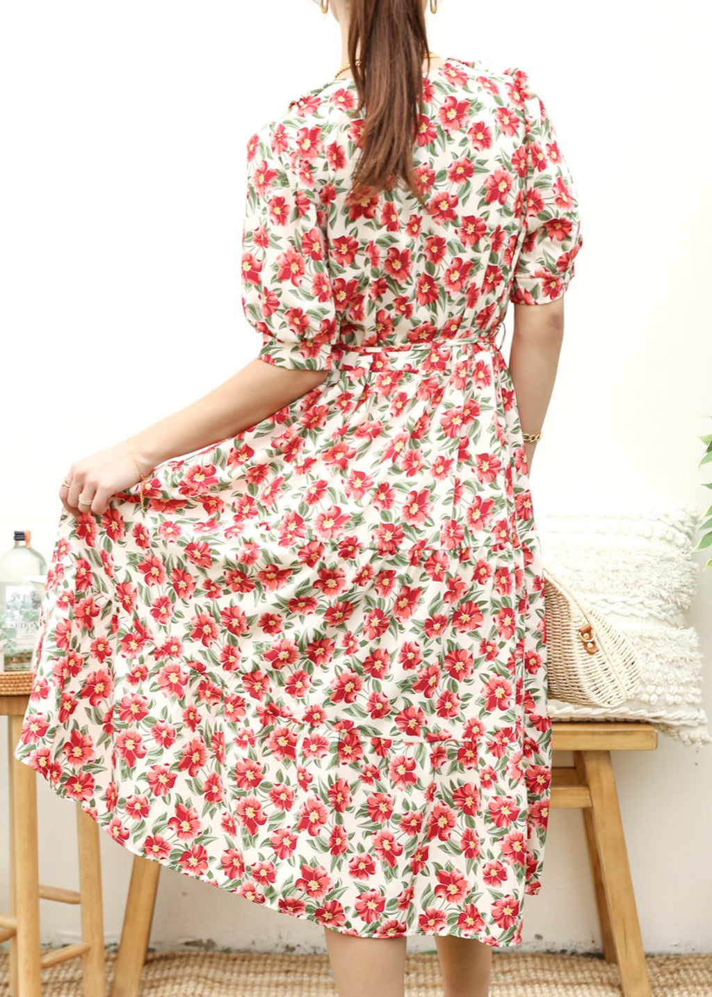 Romantic Floral Print Collared Dress