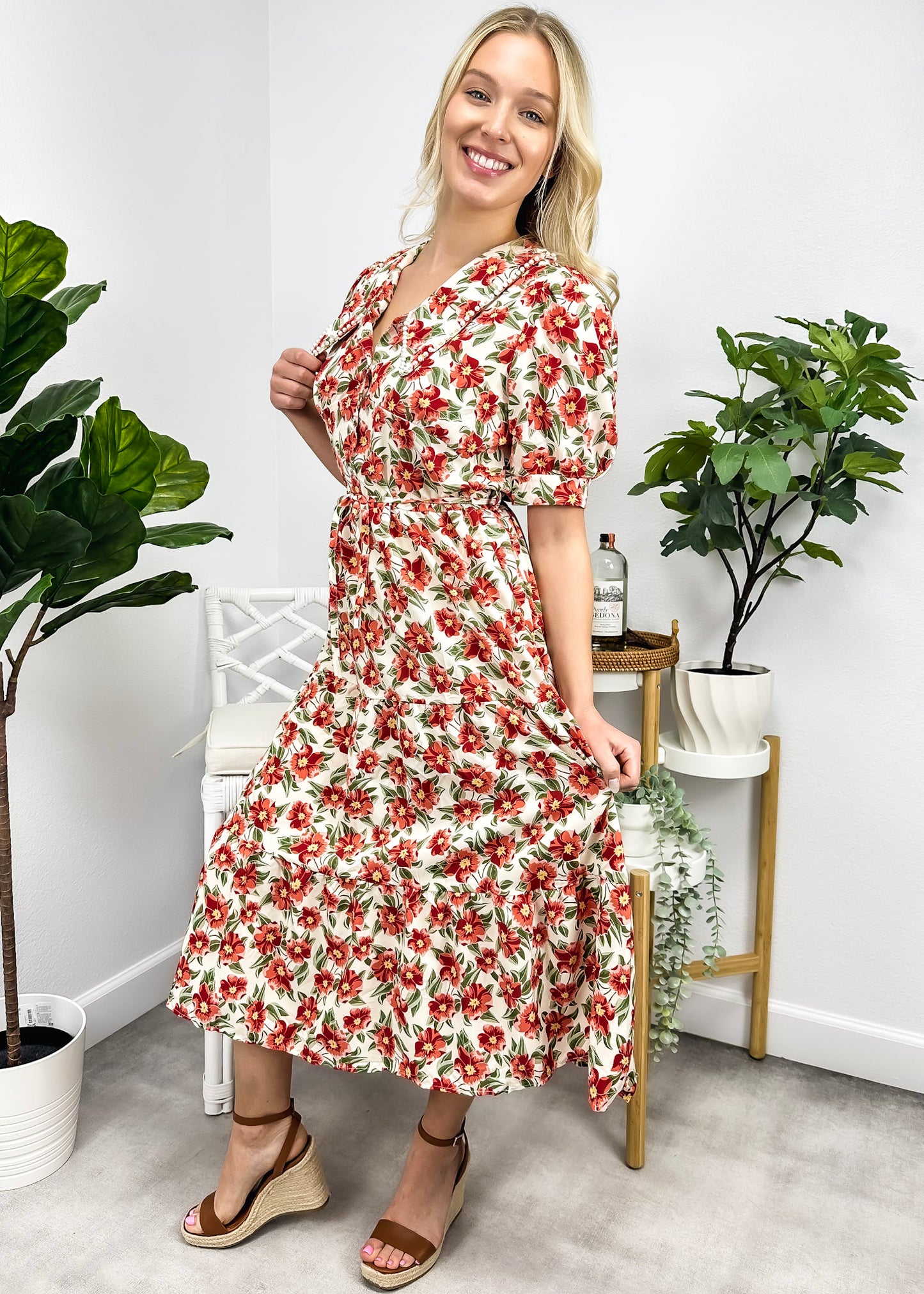 Romantic Floral Print Collared Dress