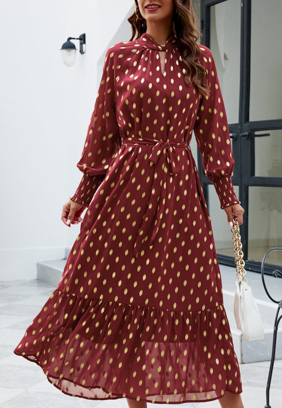 Vestido largo de manga larga con estampado de lunares 
