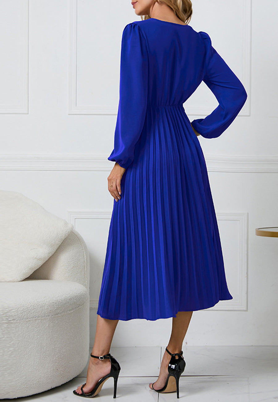 Vestido con cinturón y escote cruzado