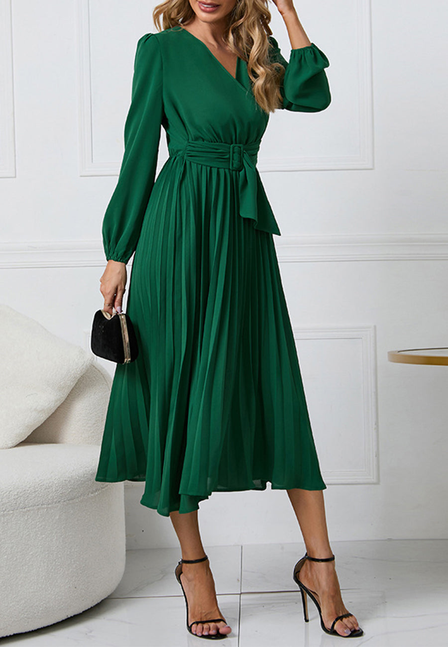 Vestido con cinturón y escote cruzado