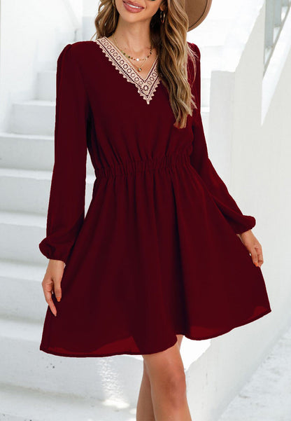 Vestido con escote en V y ribete de crochet