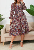 Vestido floral con cuello con ribete de encaje