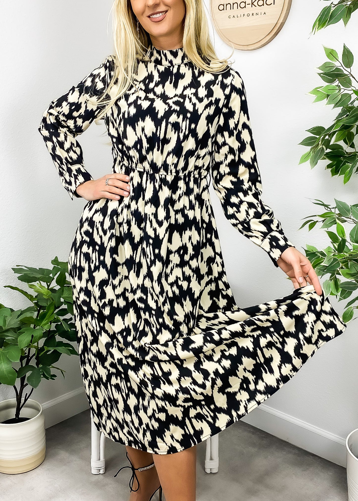 Abstract Print Long Sleeve Dress