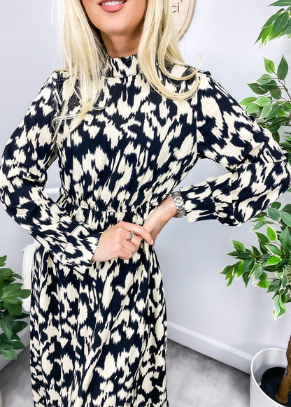 Abstract Print Long Sleeve Dress