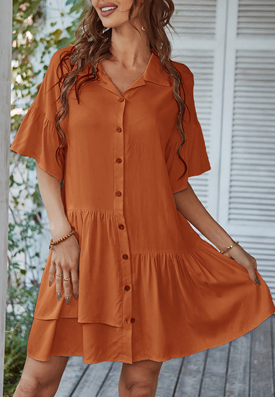 Vestido asimétrico con volantes y botones