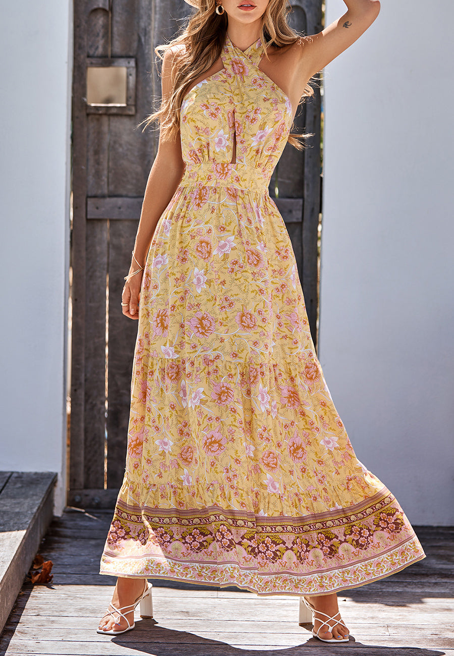 Vestido de verano con cuello halter y estampado floral 