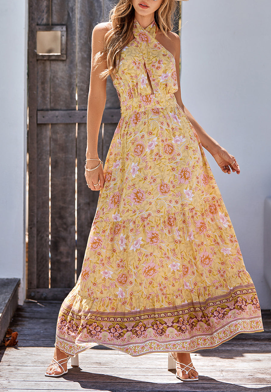 Vestido de verano con cuello halter y estampado floral 