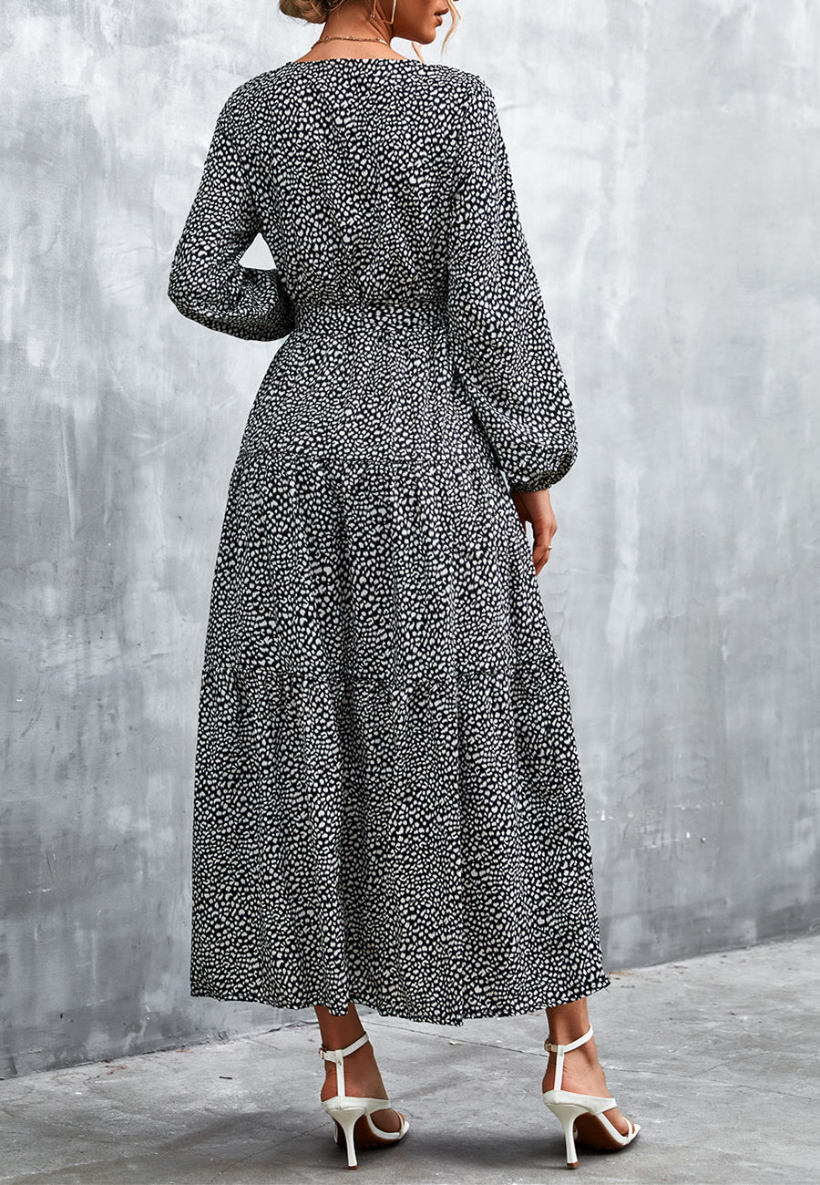 Vestido largo con capas y estampado de guepardo