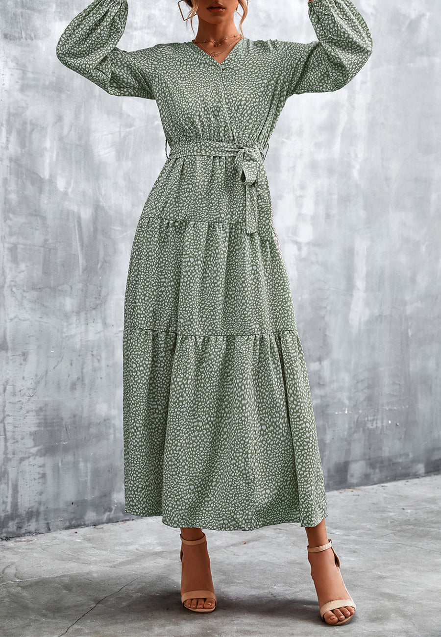 Vestido largo con capas y estampado de guepardo