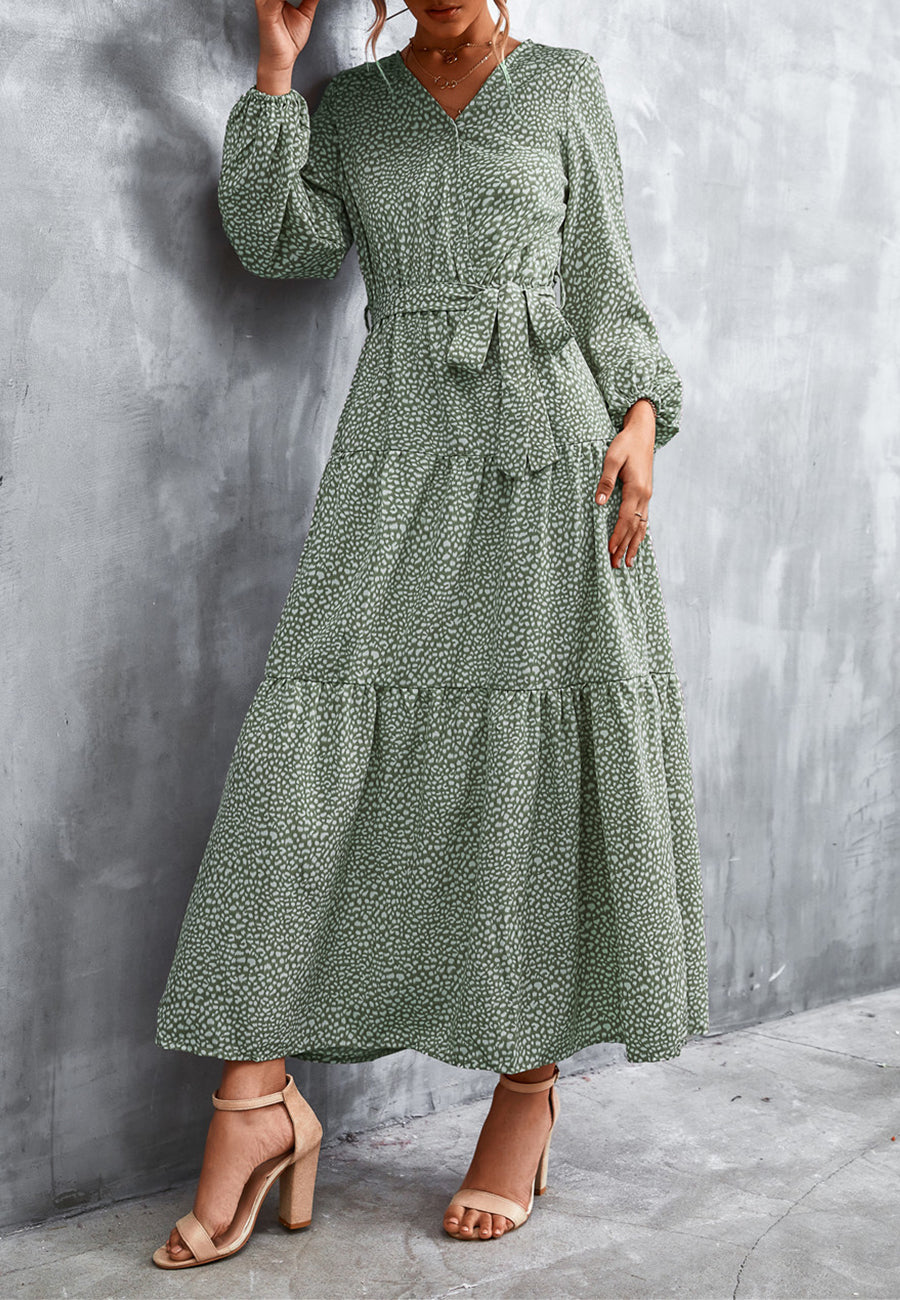 Vestido largo con capas y estampado de guepardo