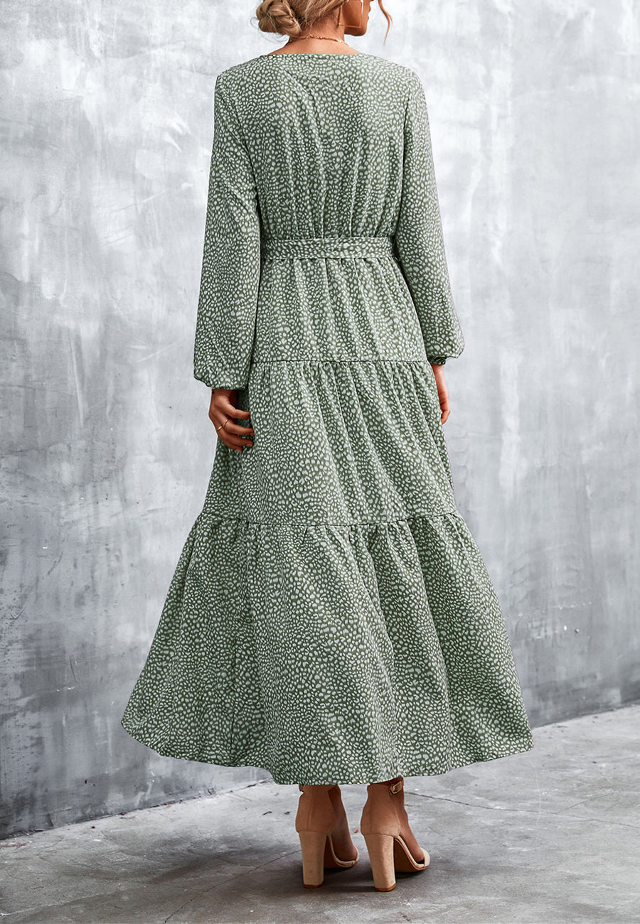 Vestido largo con capas y estampado de guepardo