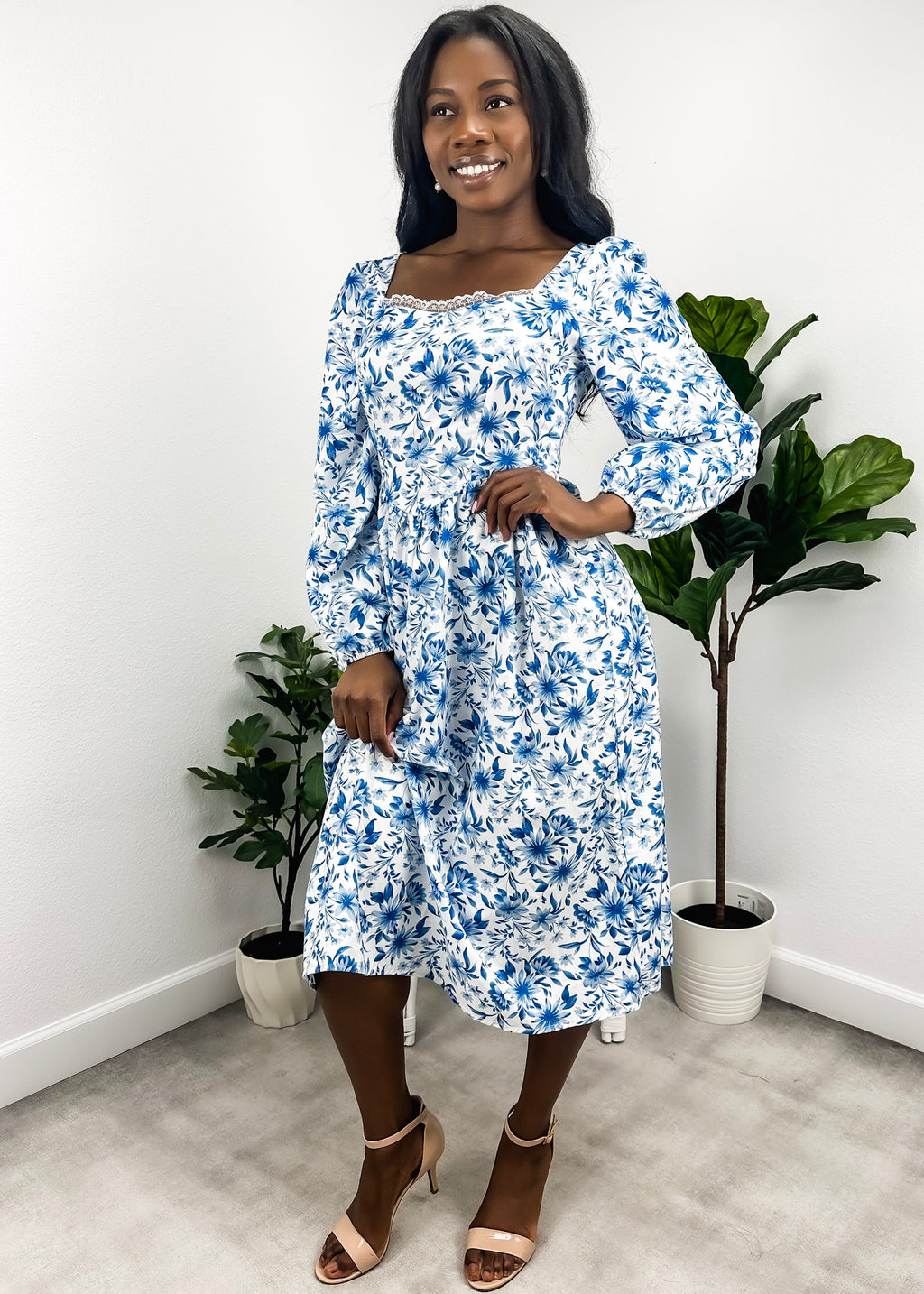 Sweetheart Lace Trim Floral Dress