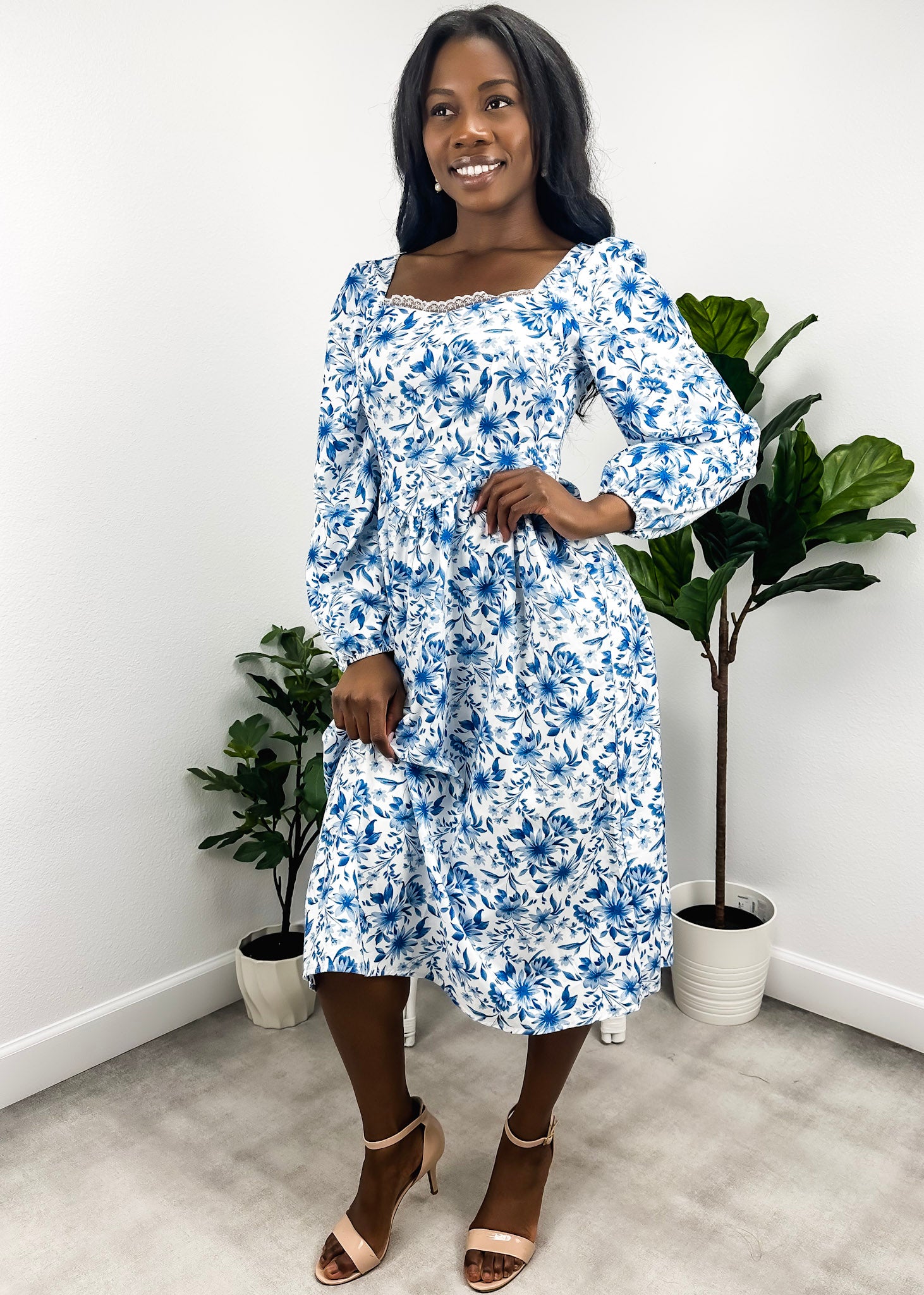 Sweetheart Lace Trim Floral Dress