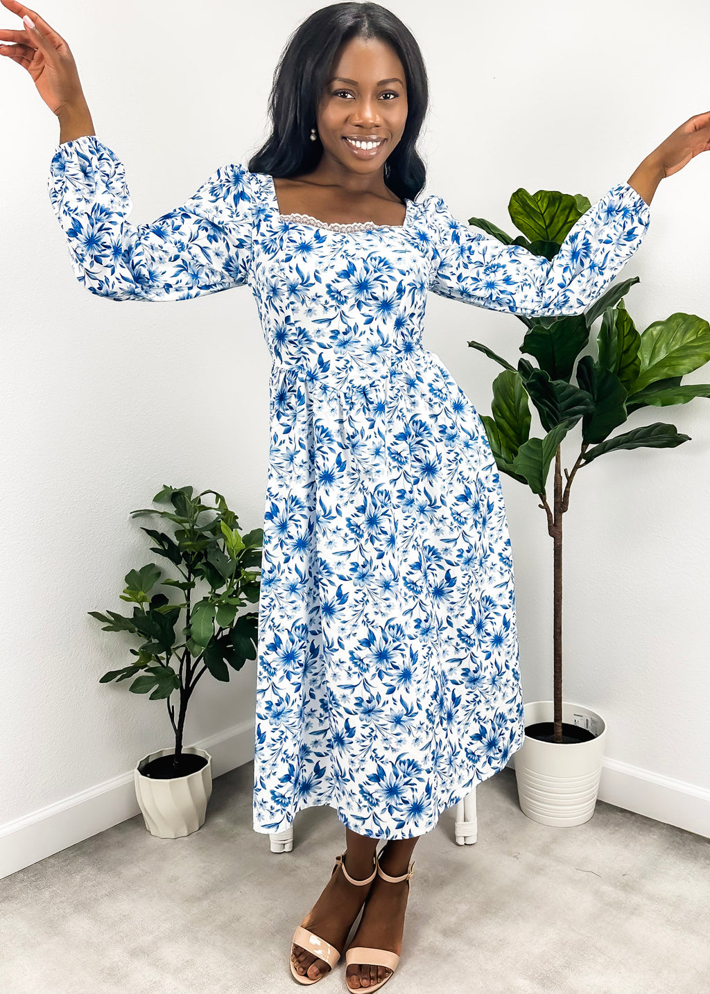 Sweetheart Lace Trim Floral Dress