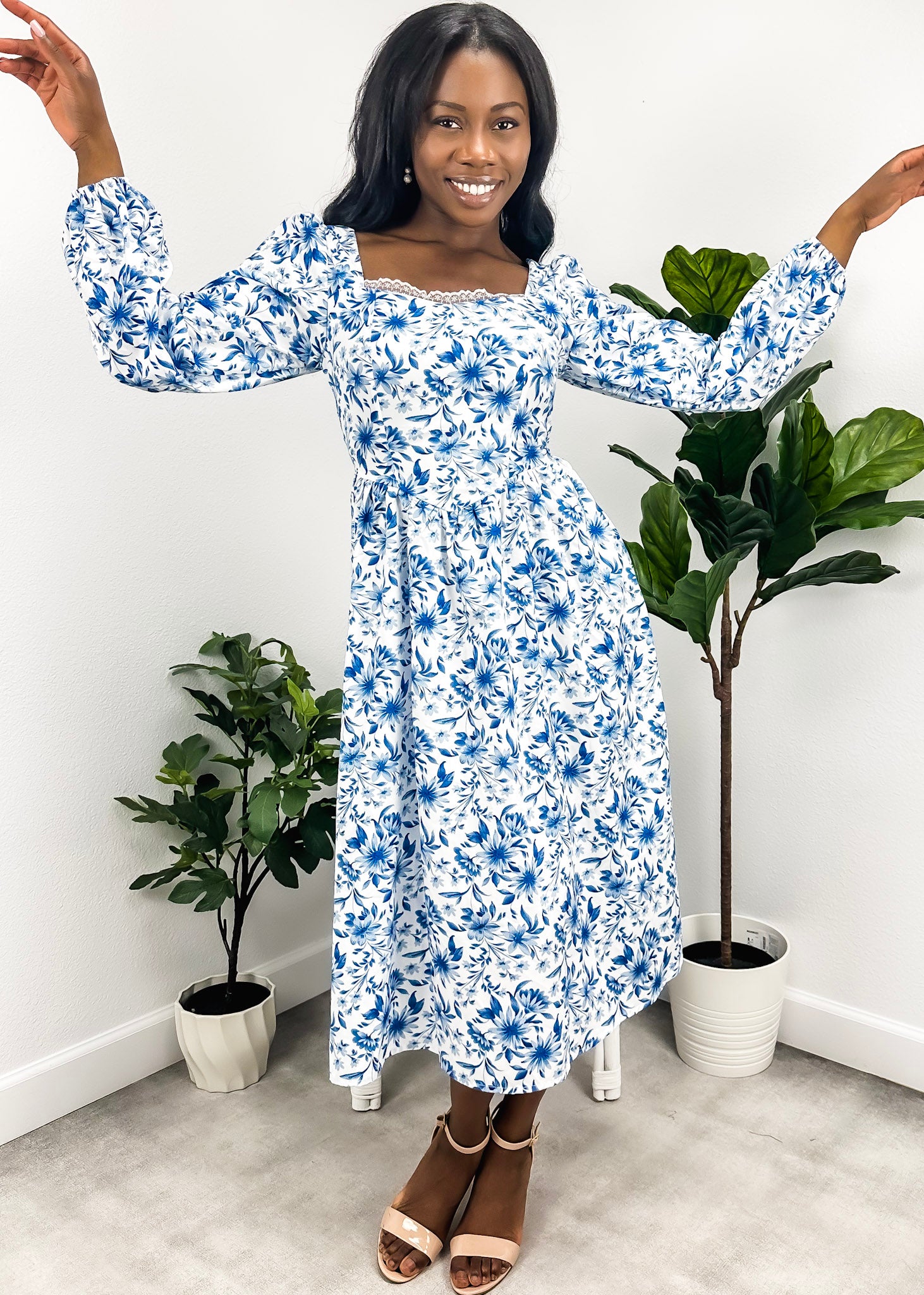 Sweetheart Lace Trim Floral Dress