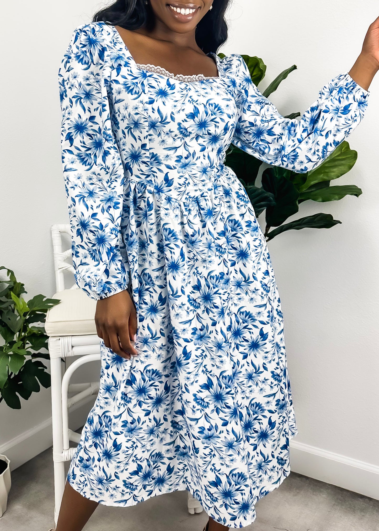 Sweetheart Lace Trim Floral Dress