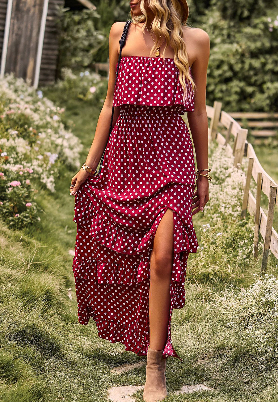 Vestido largo con volantes y lunares