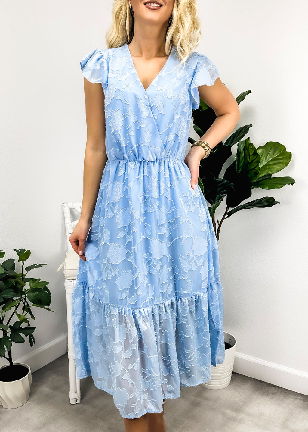 Vestido con mangas abullonadas y estampado floral