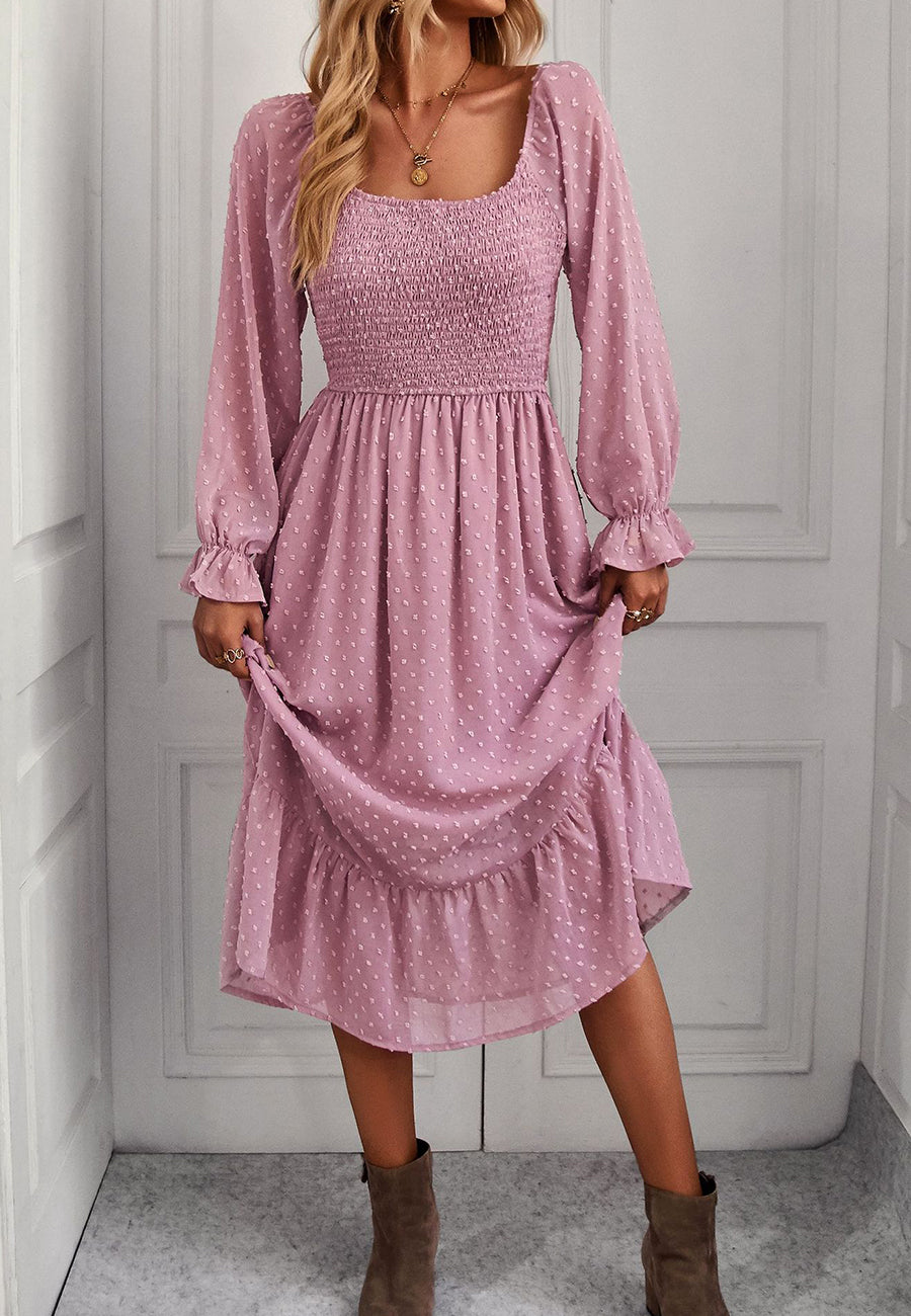 Vestido midi de lunares suizos con escote cuadrado 