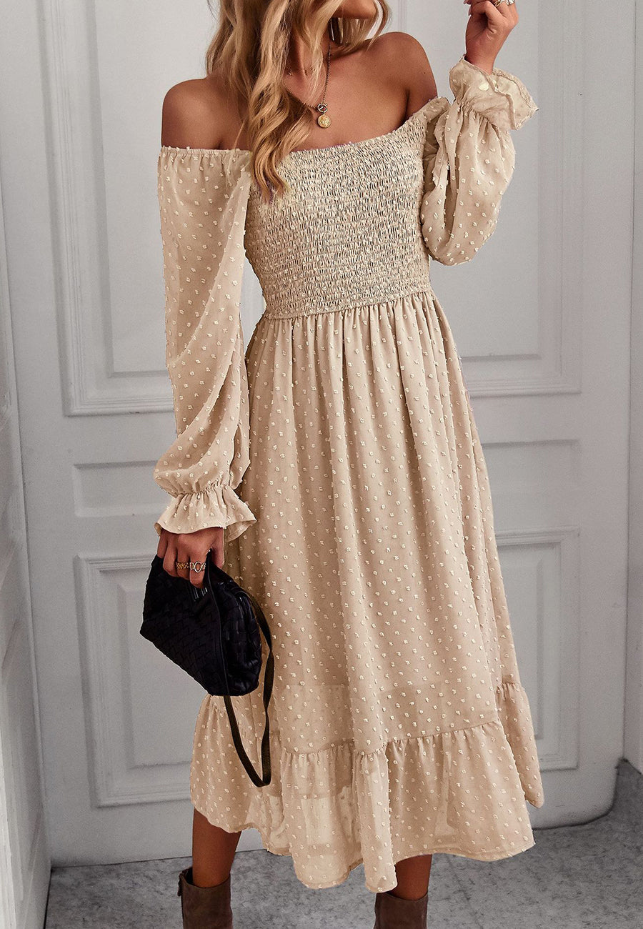 Vestido midi de lunares suizos con escote cuadrado 