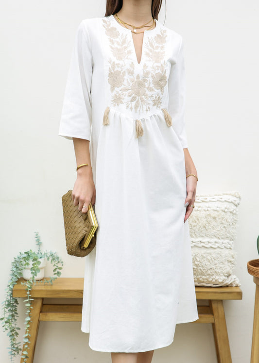 Lace Detail Kaftan Dress